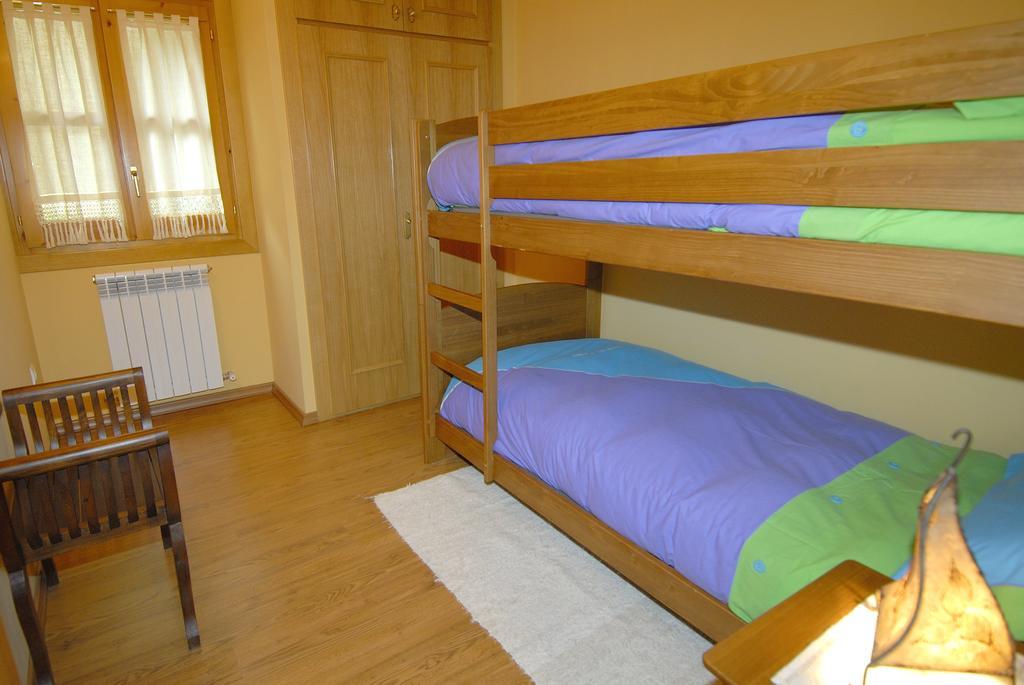 Apartamentos El Rincon De Benas Benasque Oda fotoğraf